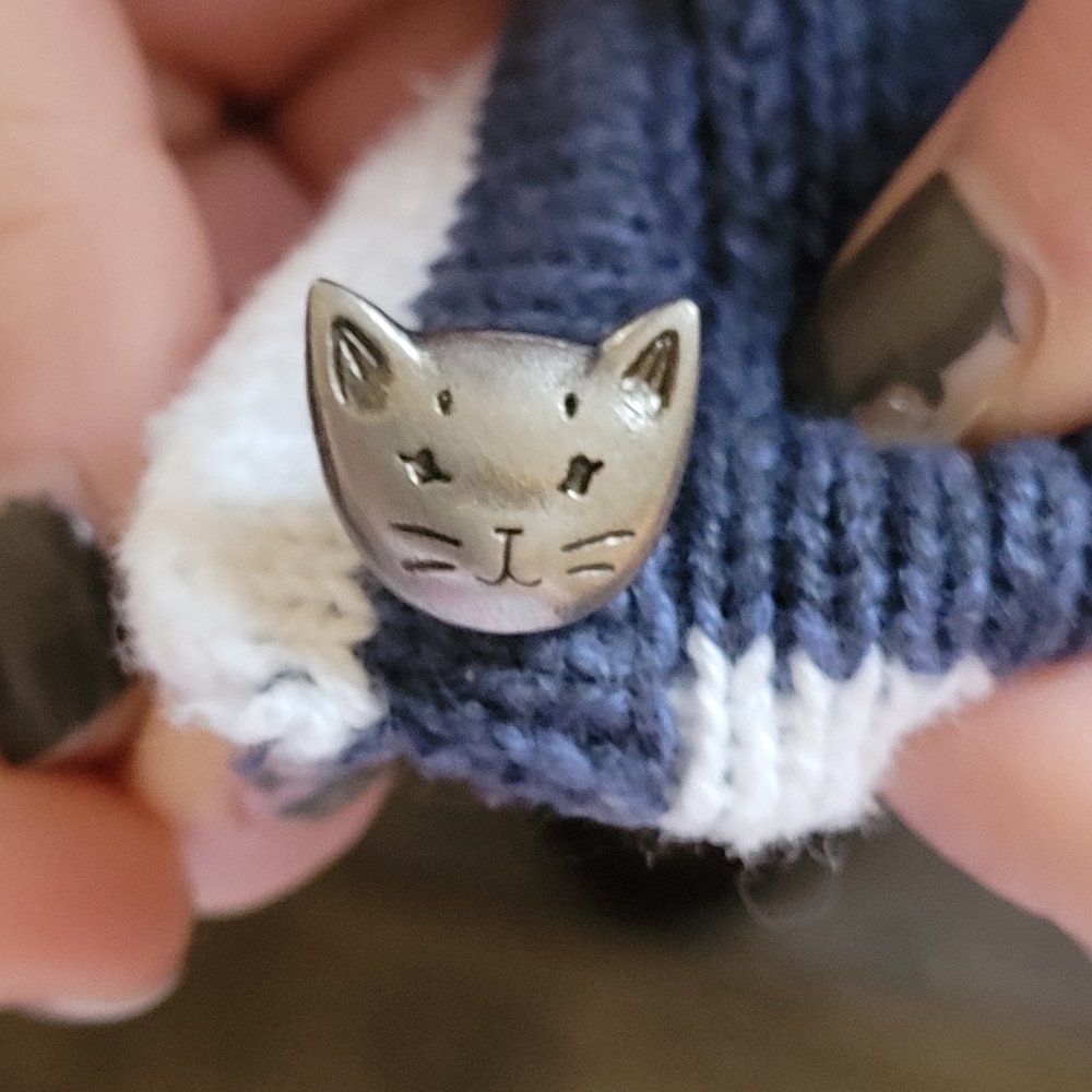 Cat sweater - Picture 4 of 5